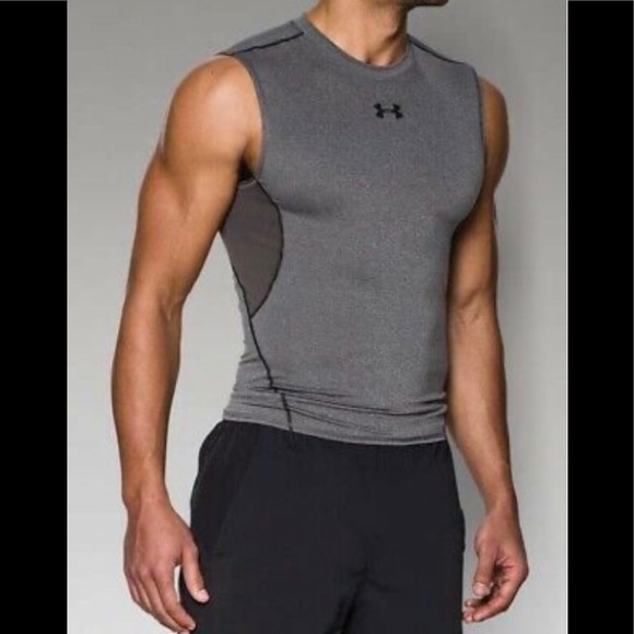 Under Amour compression top NWT - Picture 3 of 10